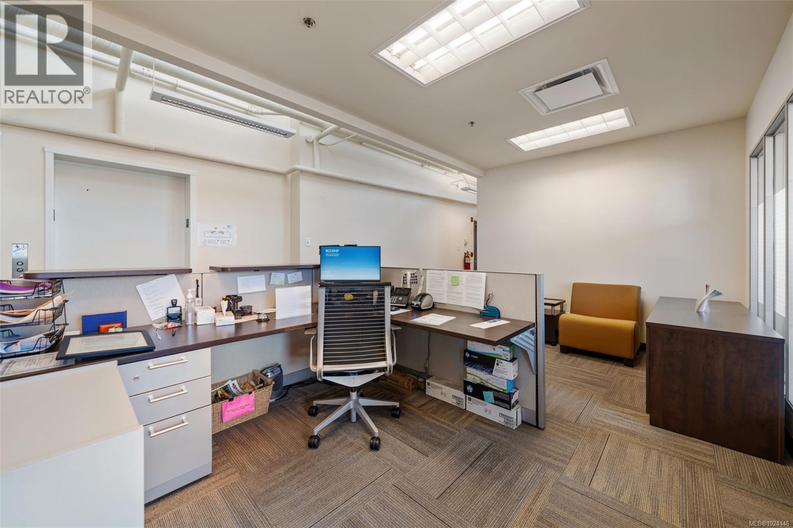 300-305 388 Harbour Rd, Victoria