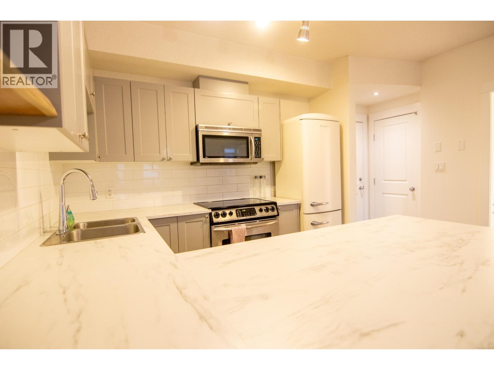 305 7330 ARBUTUS STREET, Pemberton