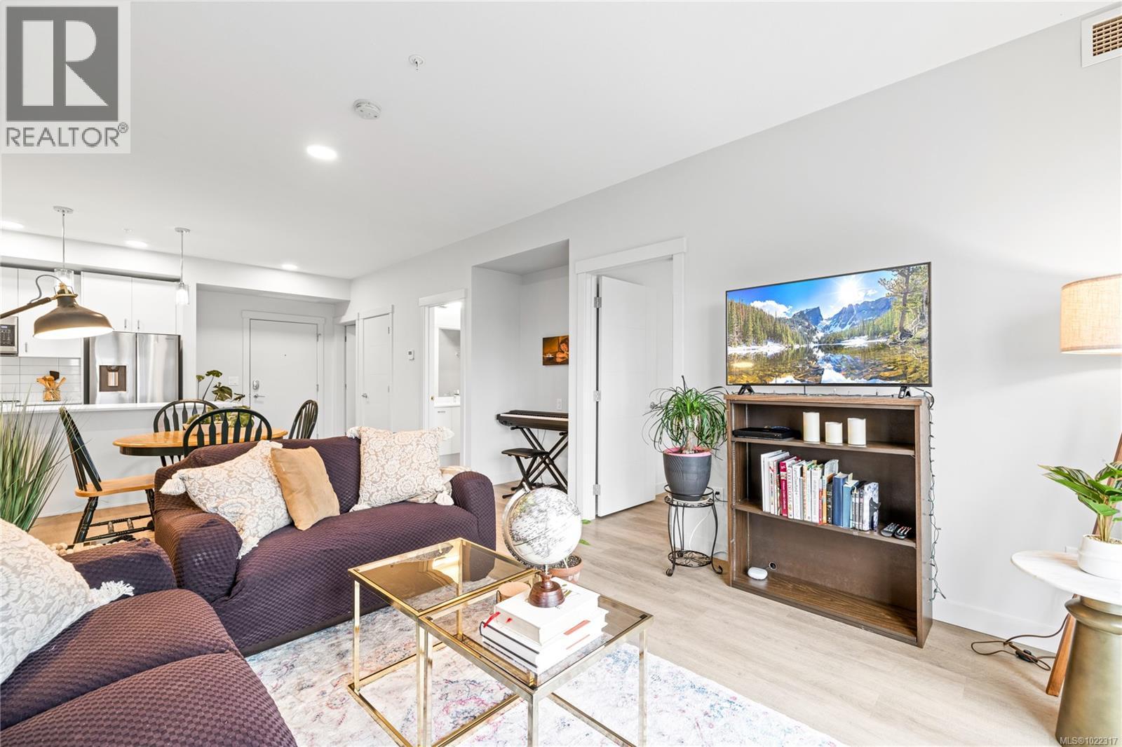 103E 120 Jensen Ave W, Parksville