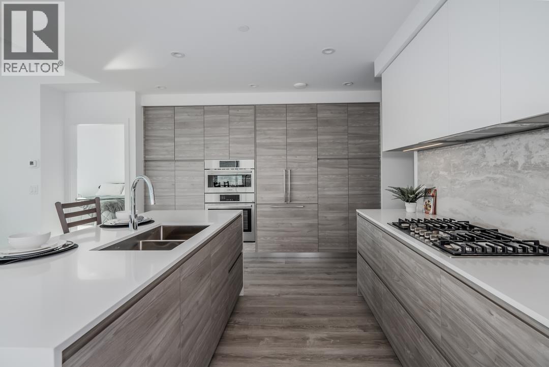 3907 680 QUAYSIDE DRIVE, New Westminster