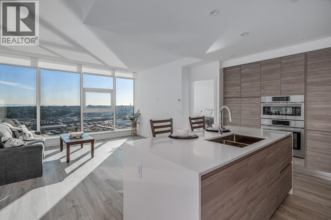 3907 680 QUAYSIDE DRIVE, New Westminster