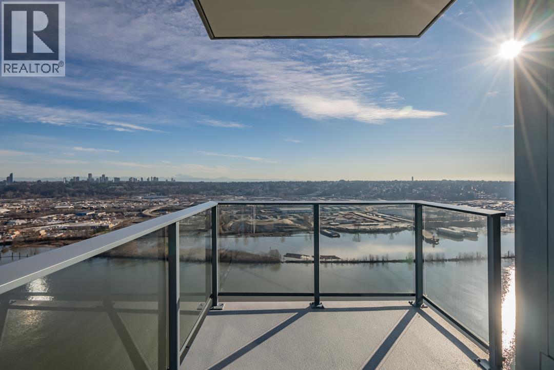 3907 680 QUAYSIDE DRIVE, New Westminster