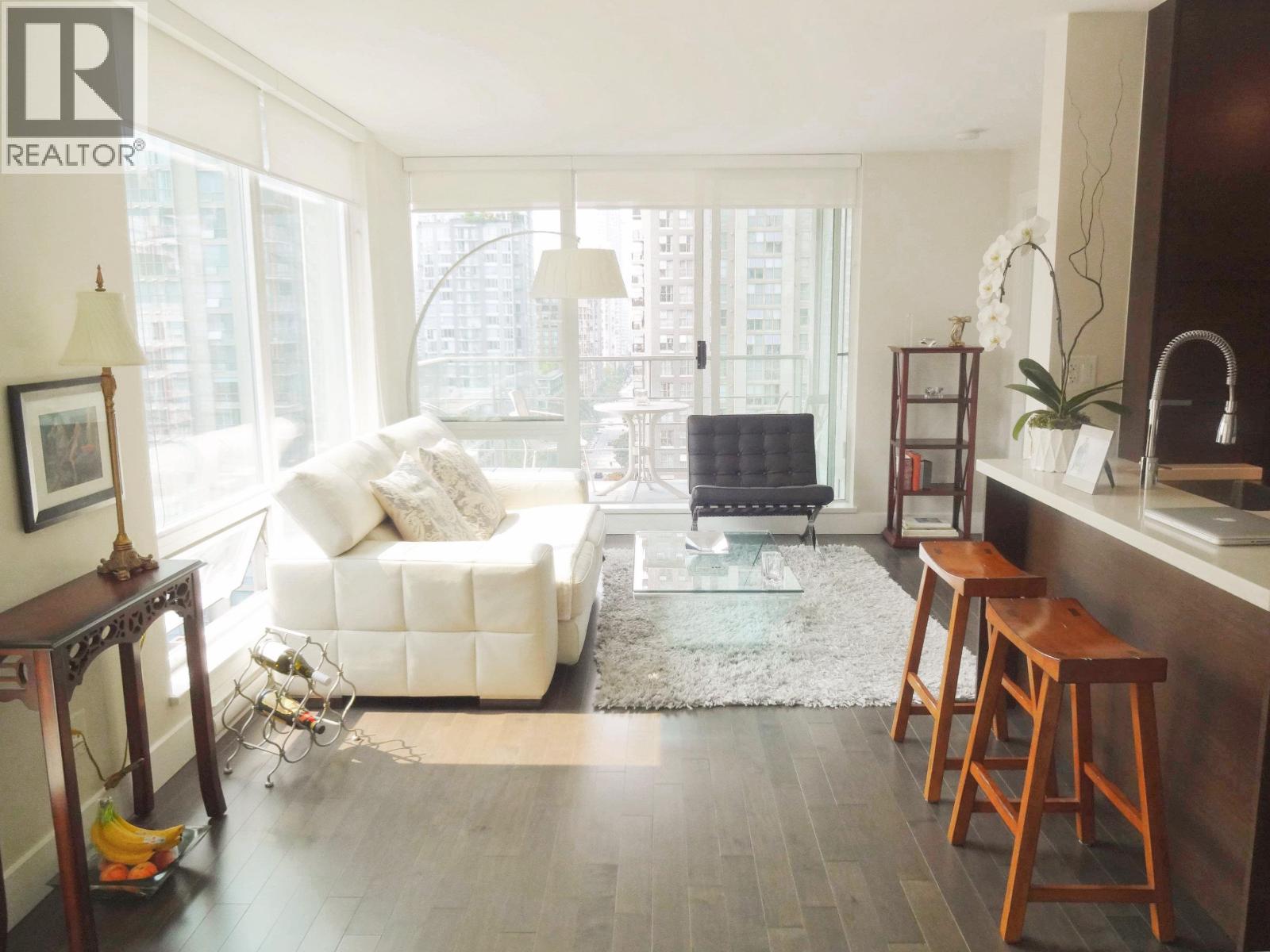 1105 535 SMITHE STREET - Main photo, Vancouver, British Columbia