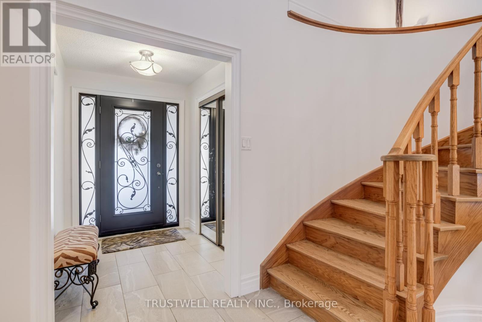 82 LONG ISLAND CRESCENT - Photo 3 of 39, Markham (Markville), Ontario