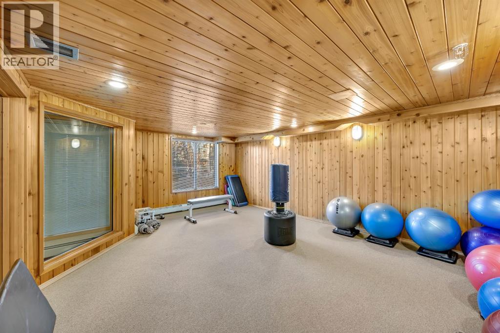 Single Family House for Sale in   Sierra Morena Boulevard SW Signal Hill Calgary 