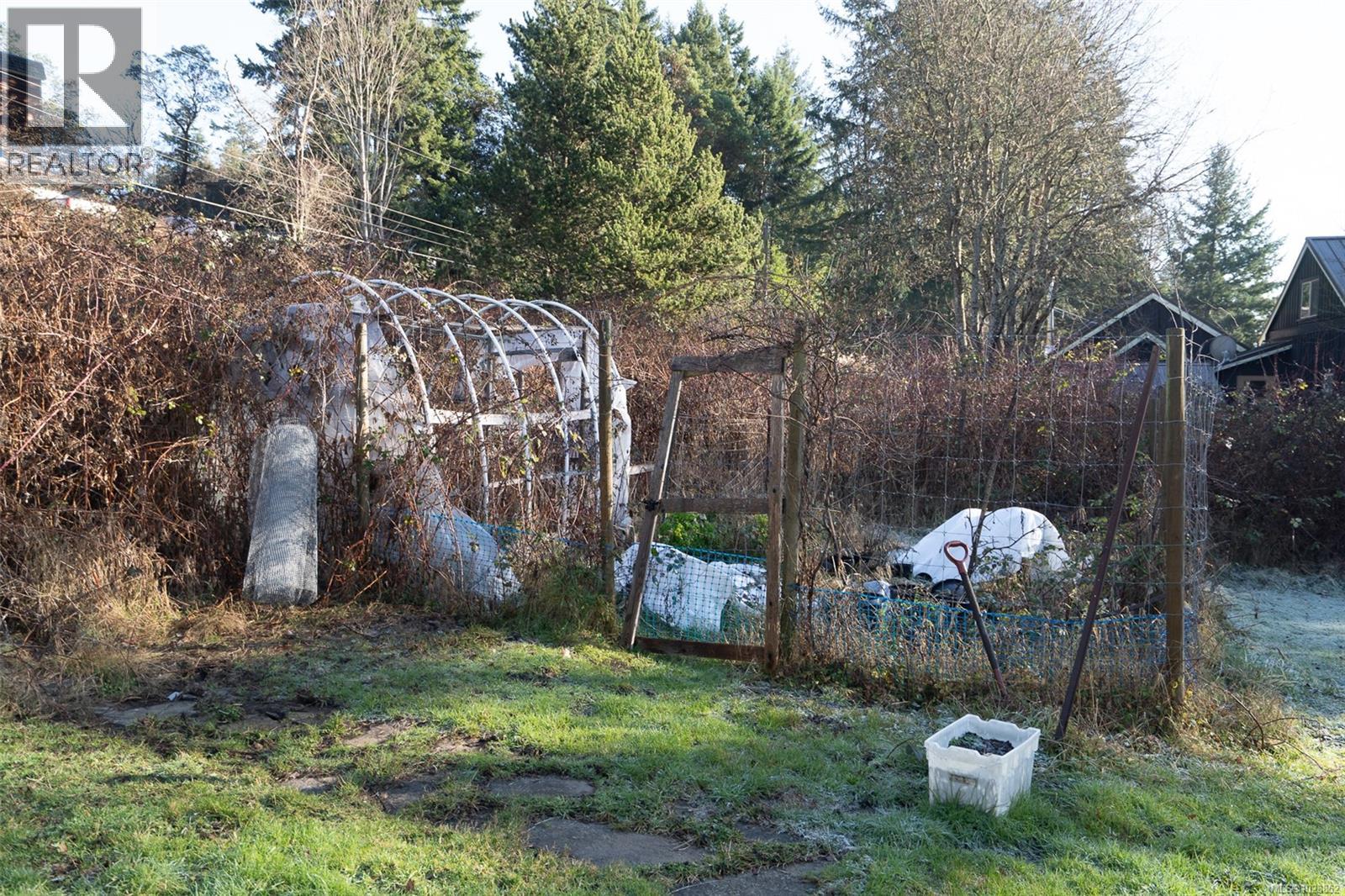 274 Park Dr, Salt Spring