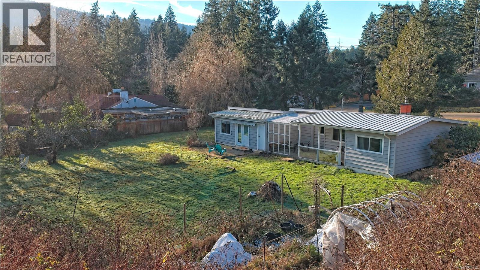 274 Park Dr, Salt Spring