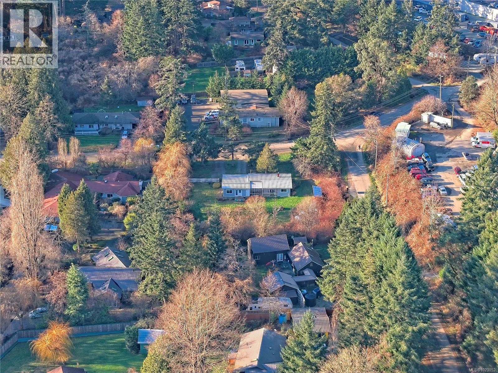 274 Park Dr, Salt Spring