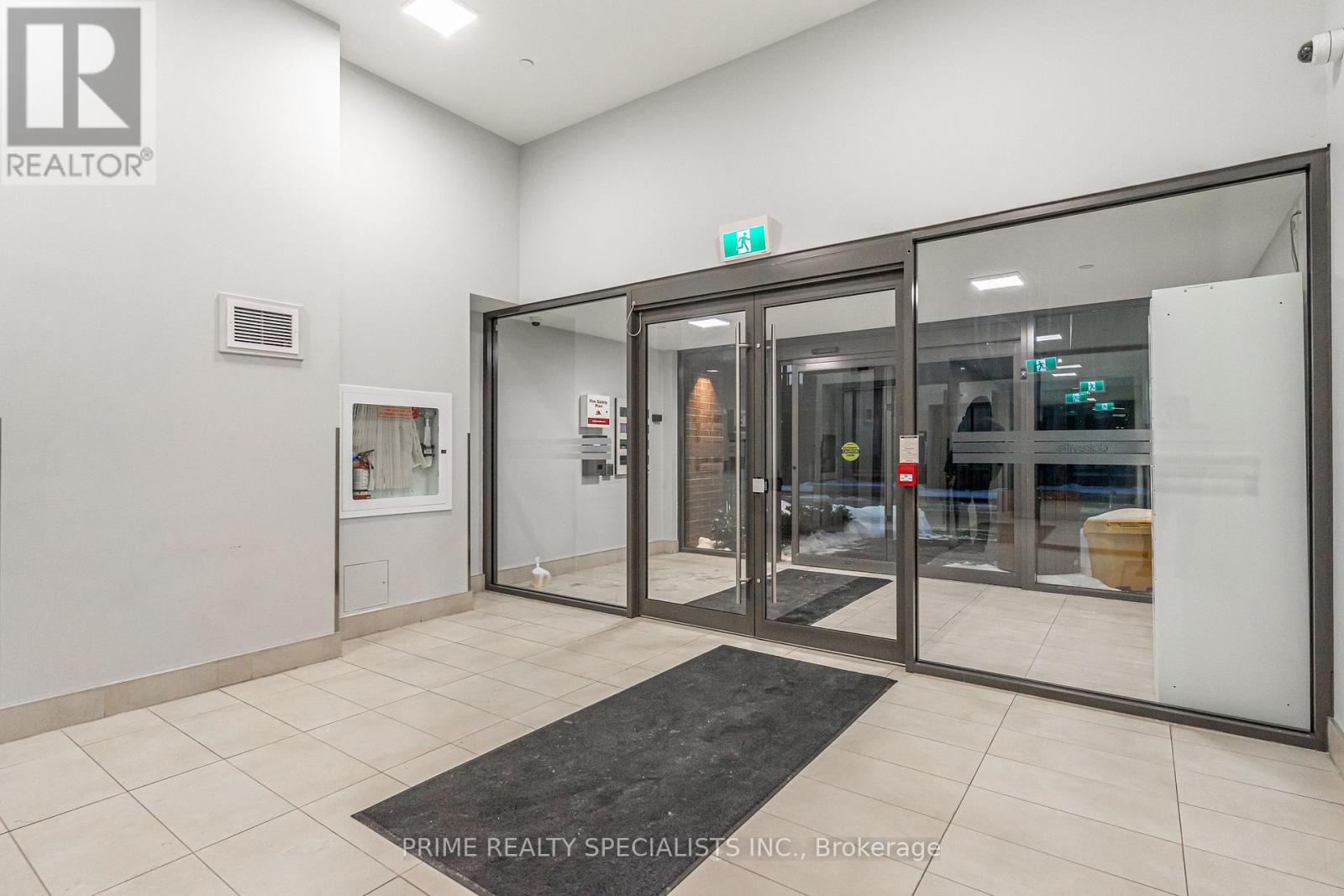 #342 75 ATTMAR DRIVE - 6