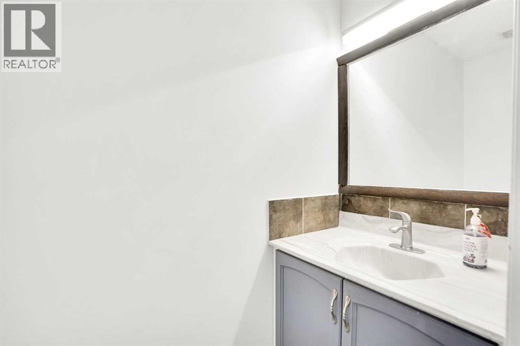 Single Family House for Sale in  Taracove Place NE Taradale Calgary 