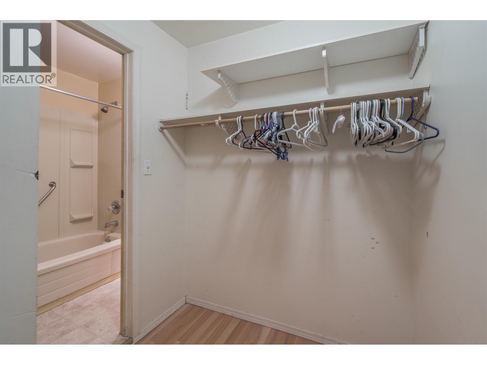 3559 S CARIBOO 97 HIGHWAY, Lac La Hache