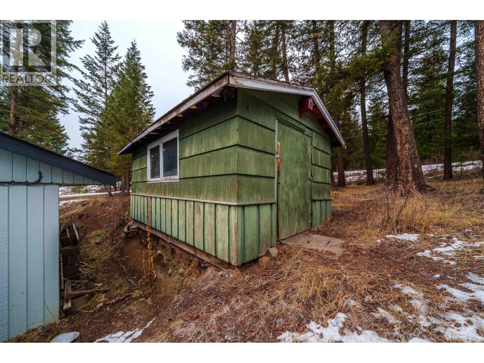 3559 S CARIBOO 97 HIGHWAY, Lac La Hache