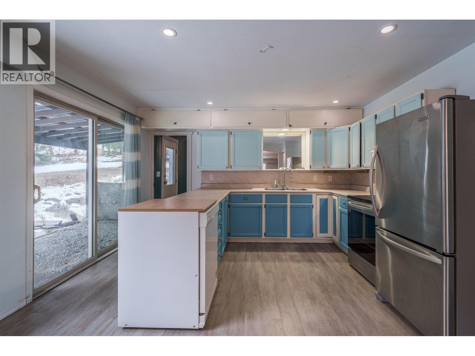 3559 S CARIBOO 97 HIGHWAY, Lac La Hache