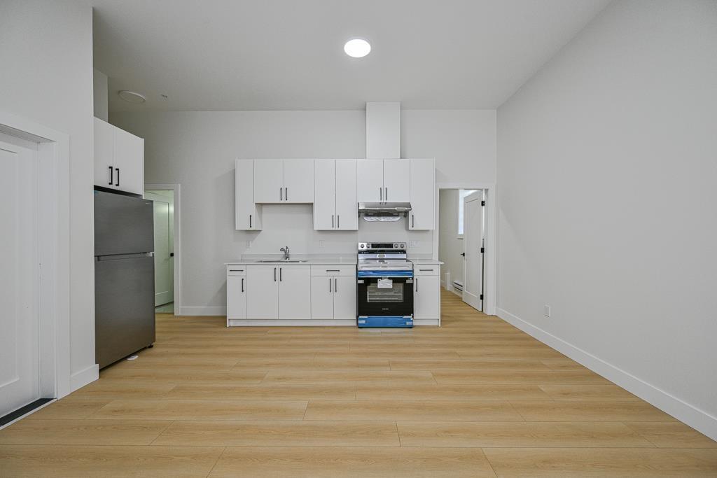 House in Mission - Image 27