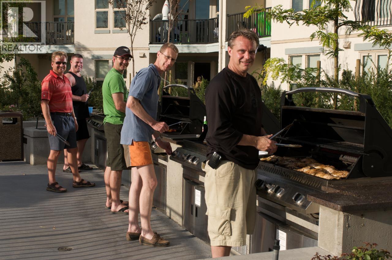 205 4200 Lakeshore Drive, Osoyoos