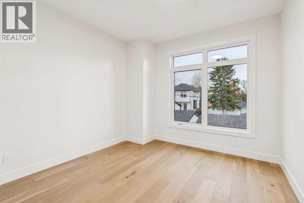 Single Family House for Sale in   Street SW Spruce Cliff Calgary 