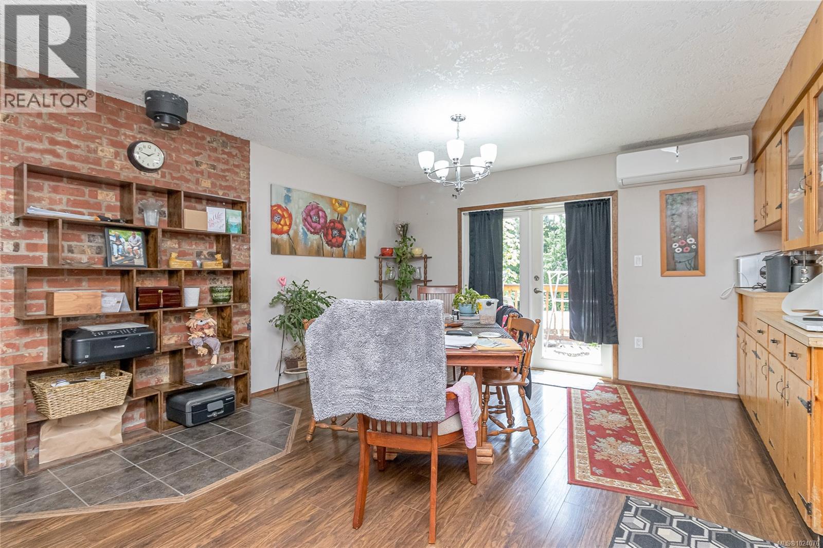 5036 Culverton Rd, Duncan