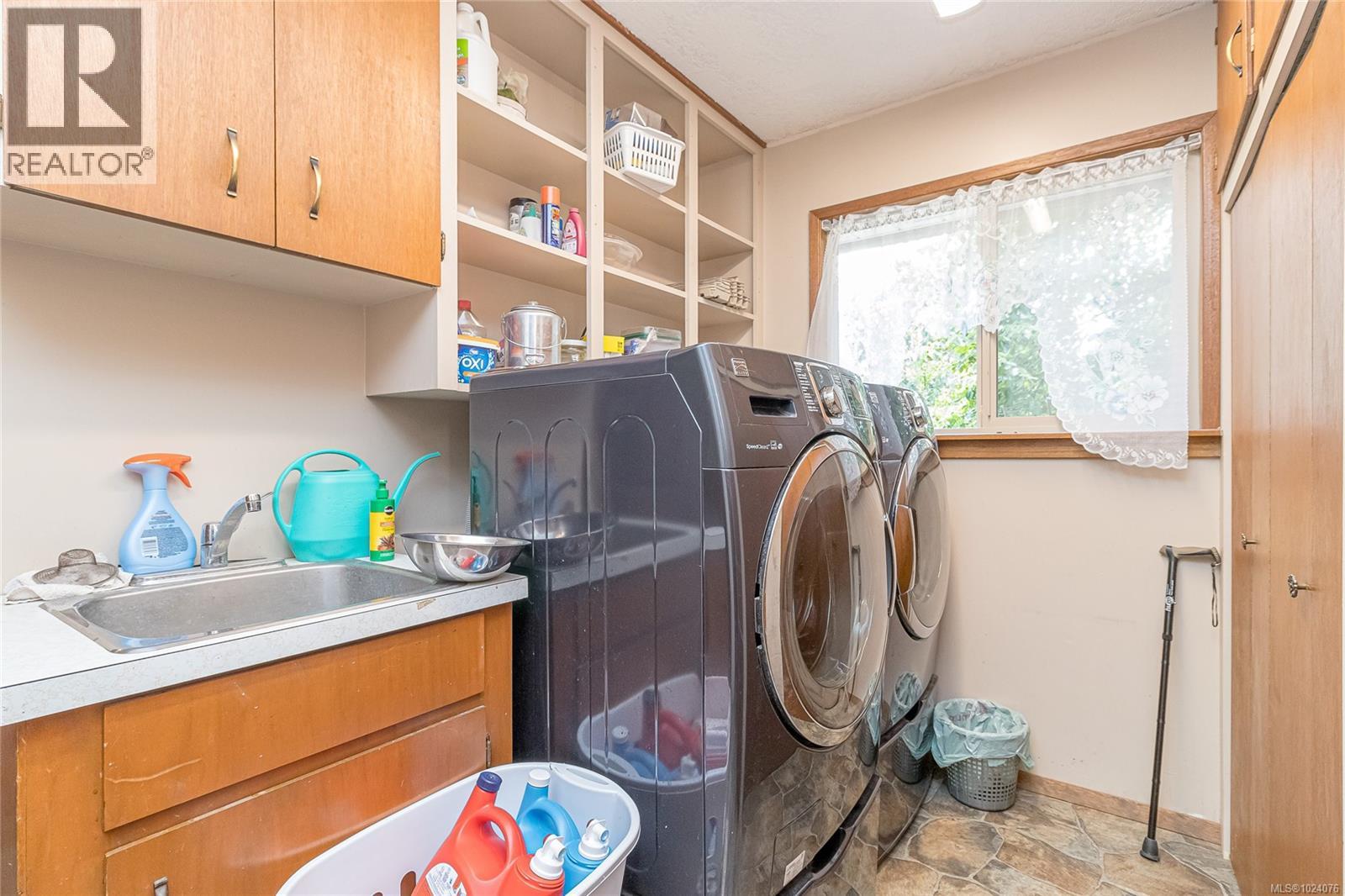 5036 Culverton Rd, Duncan