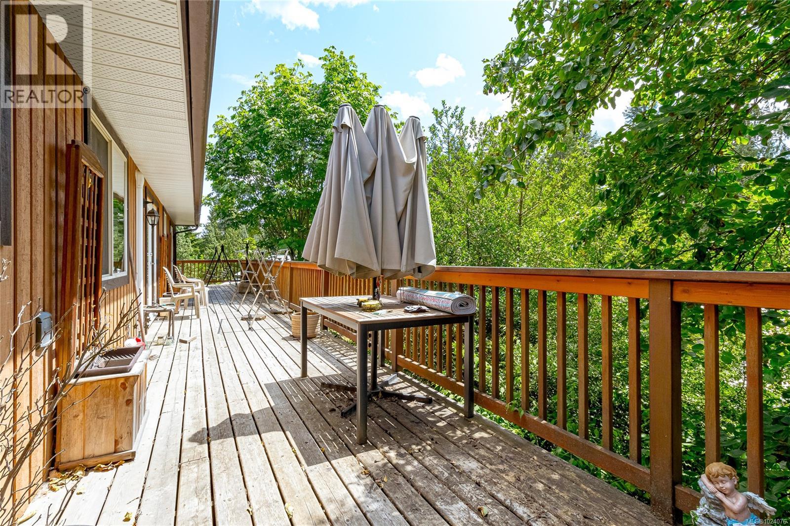 5036 Culverton Rd, Duncan