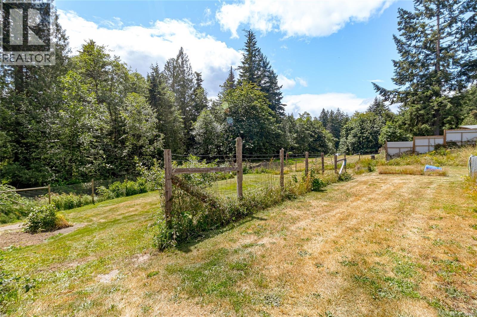 5036 Culverton Rd, Duncan