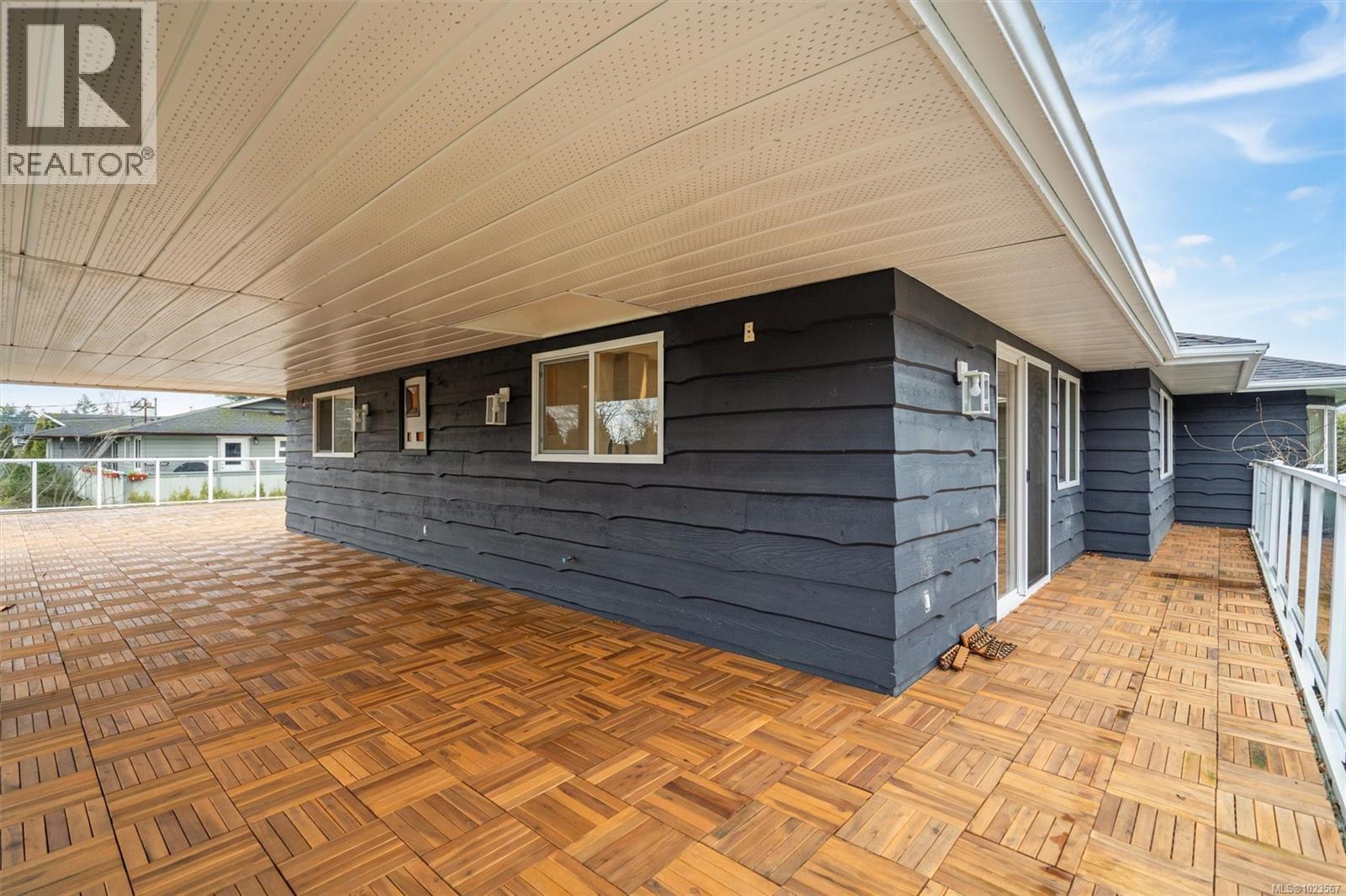  1873 San Juan Avenue, Saanich