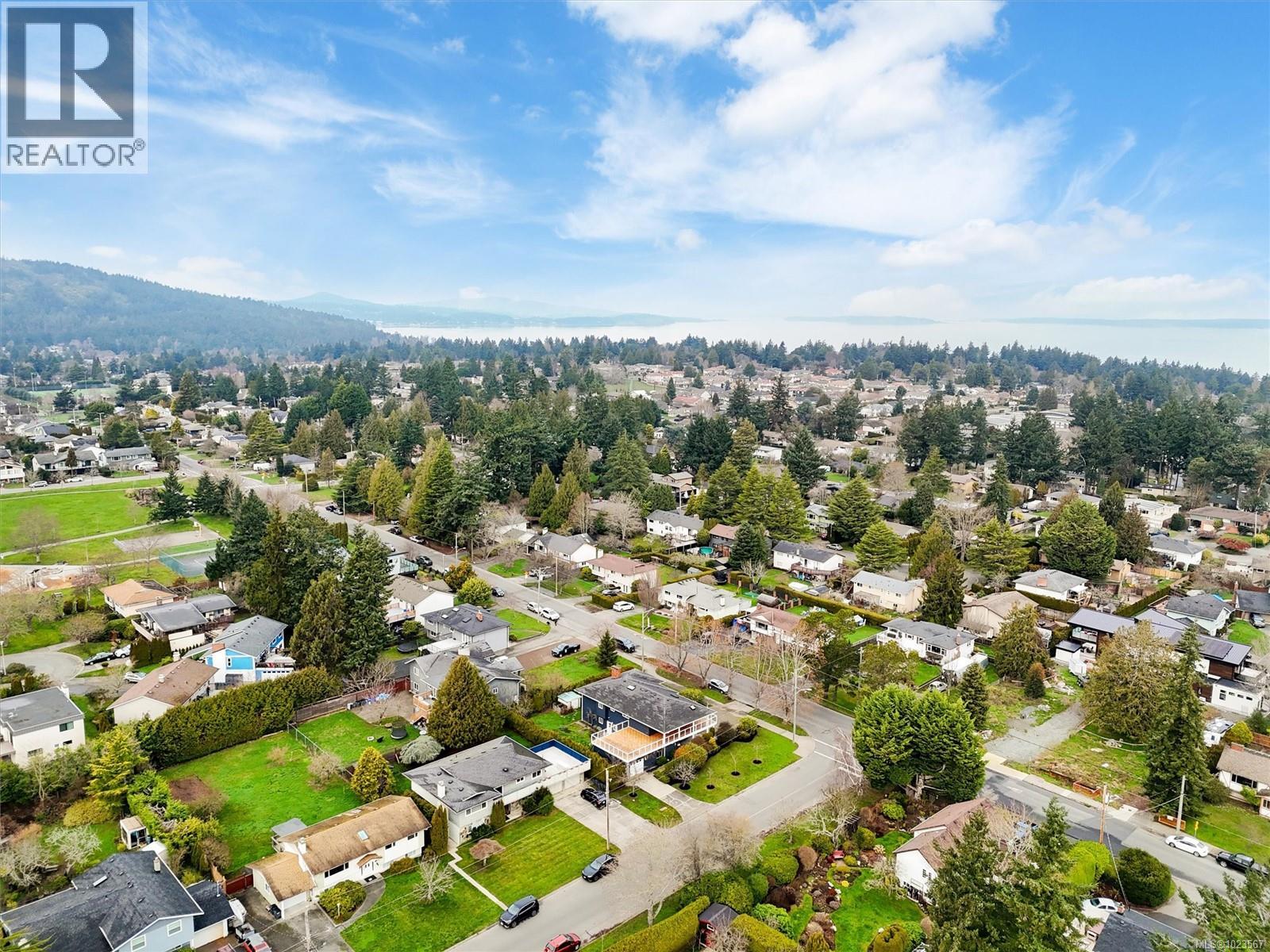  1873 San Juan Avenue, Saanich