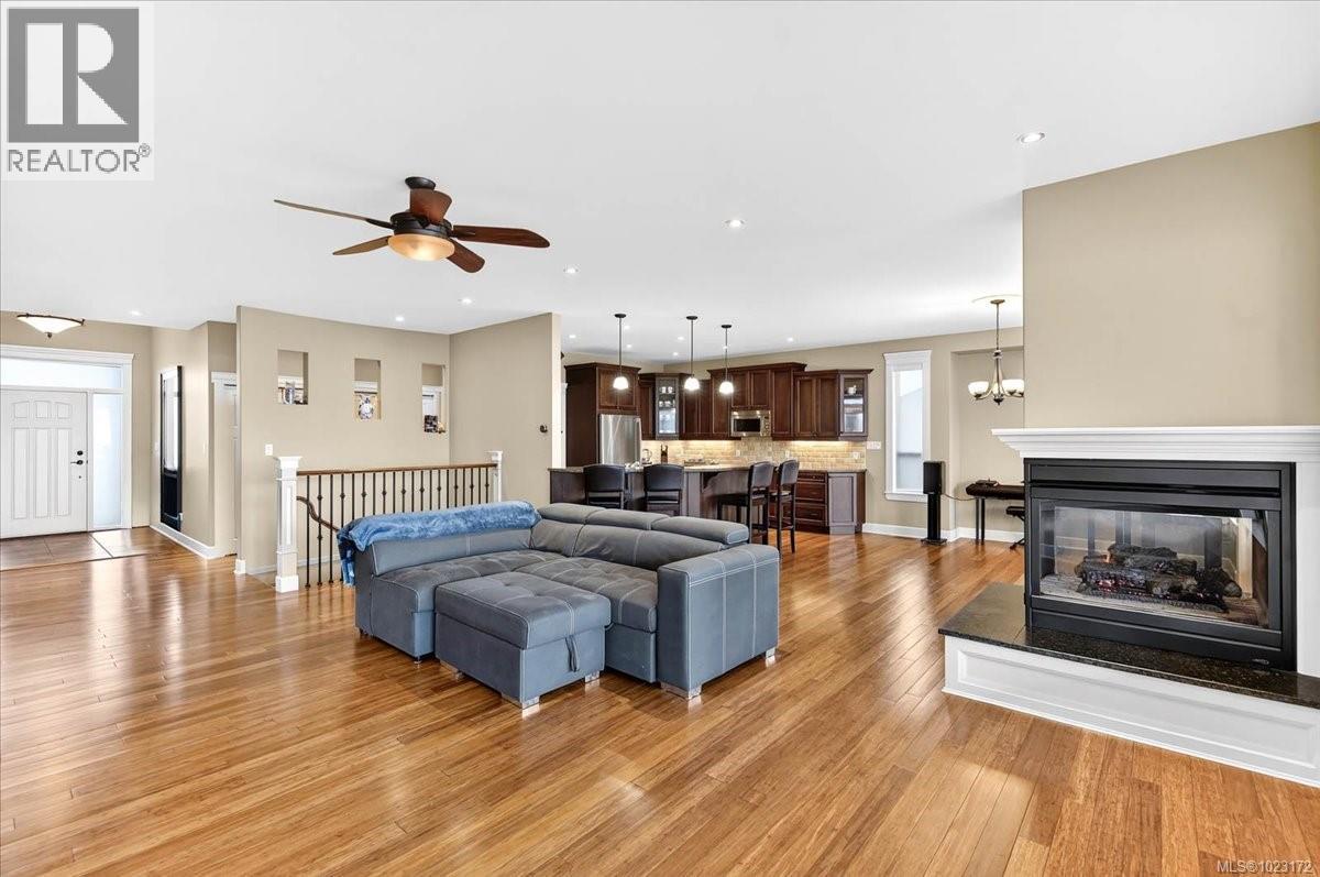 5498 Highland Dr, Port Alberni