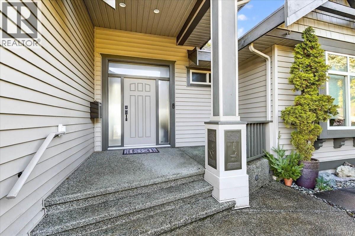 5498 Highland Dr, Port Alberni