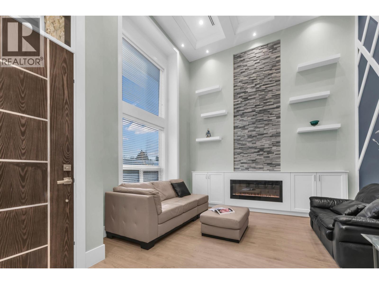 9075 STEVESTON Highway, Richmond