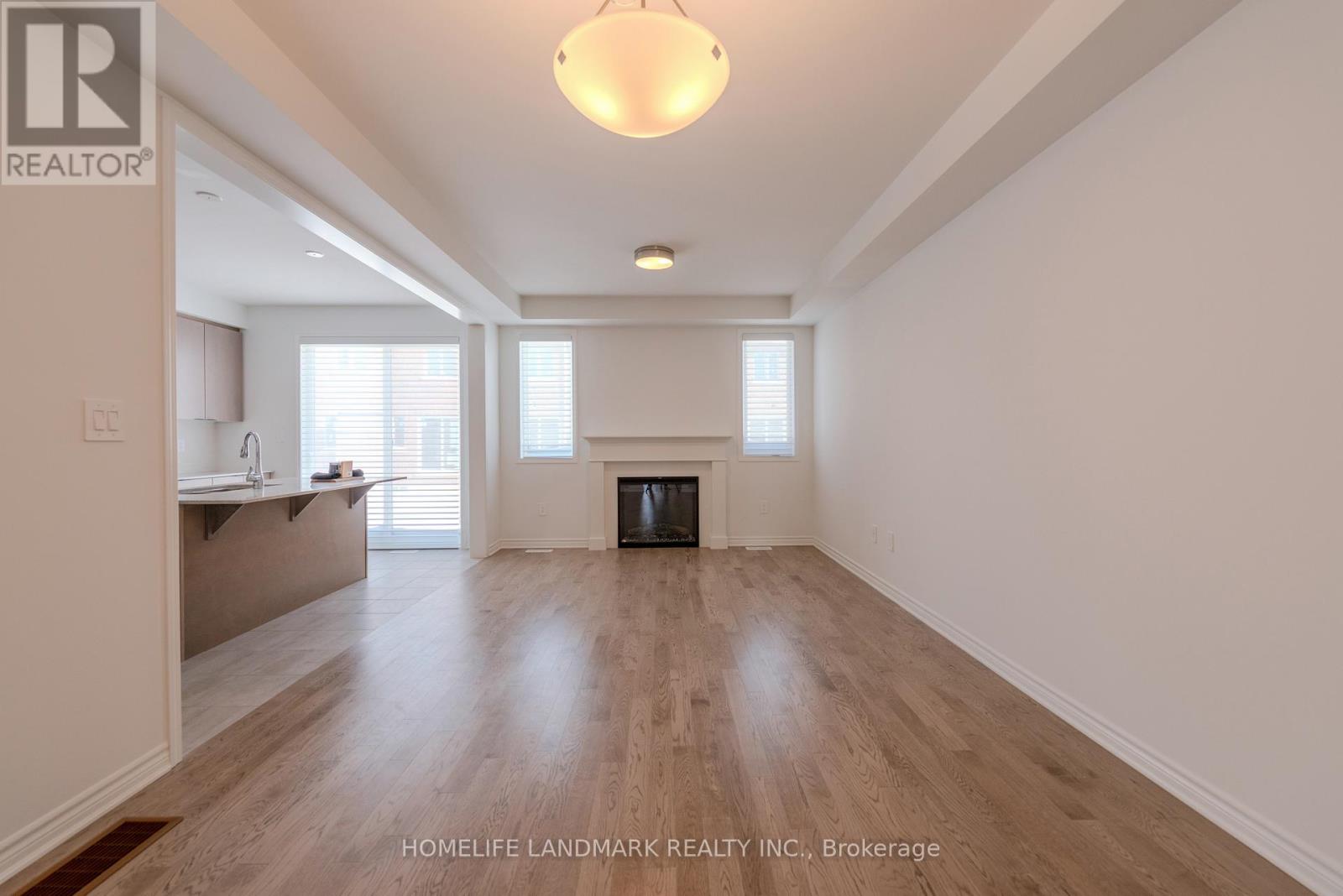 7 MOSS DRIVE - Photo 2 of 13, Markham, Ontario