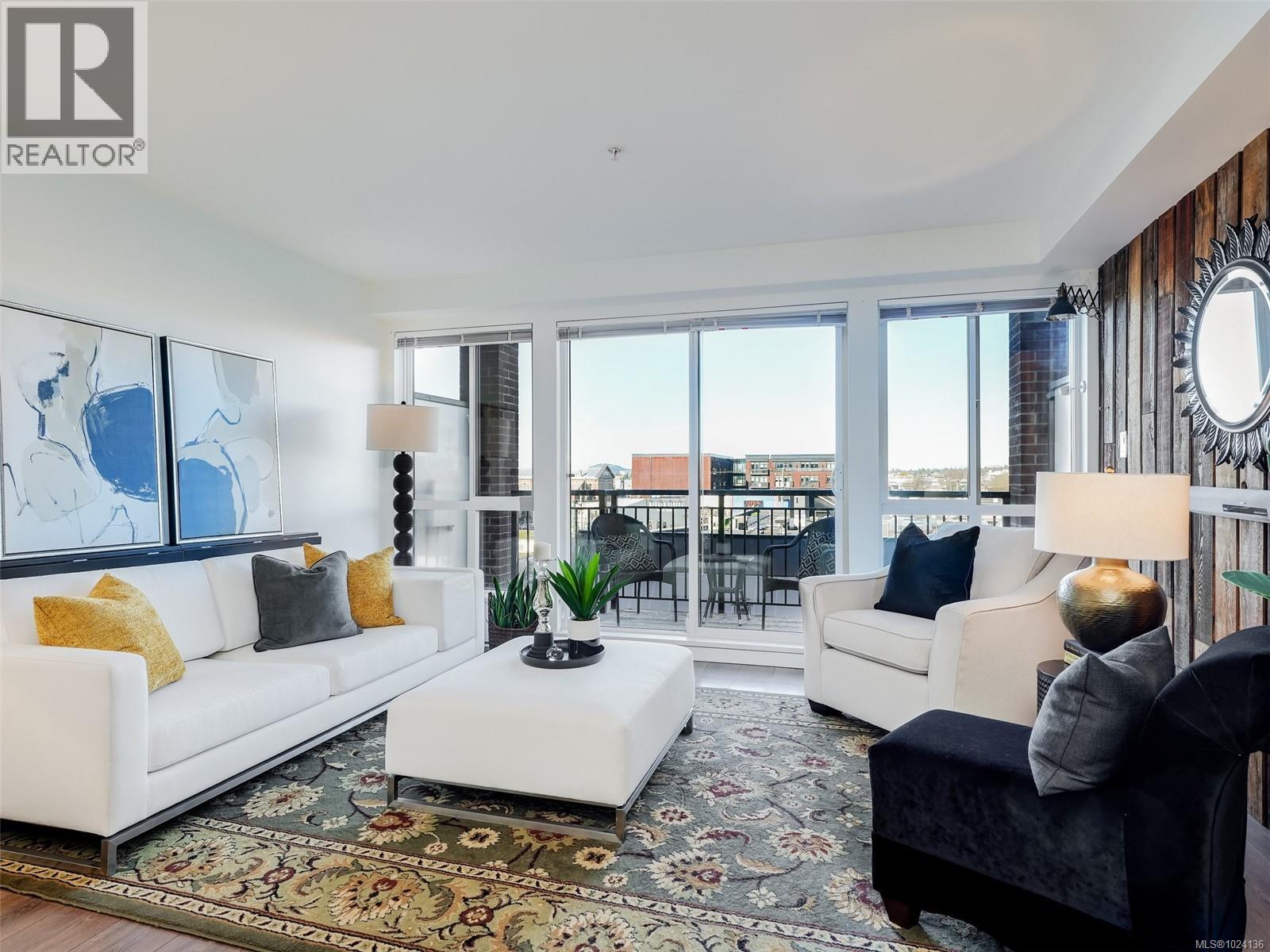 305 517 Fisgard St, Victoria