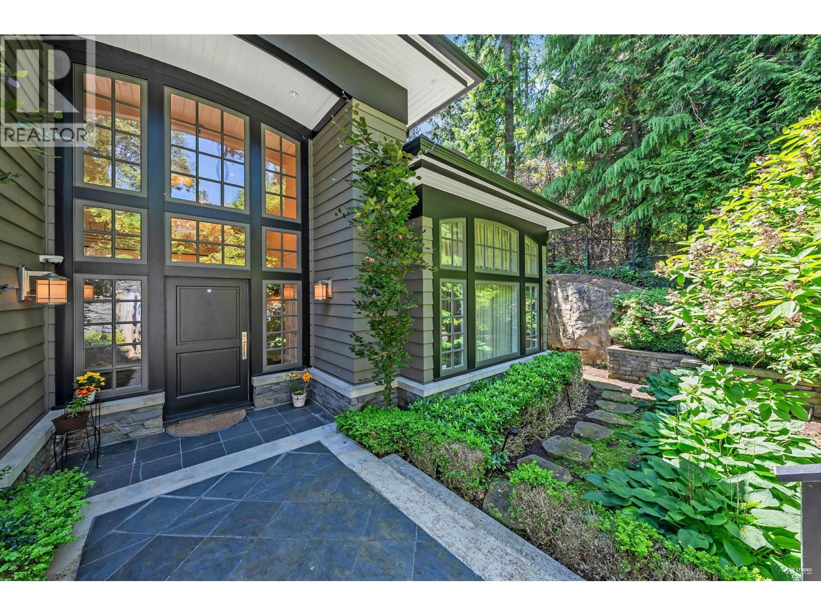 4668 CLOVELLY WALK, West Vancouver