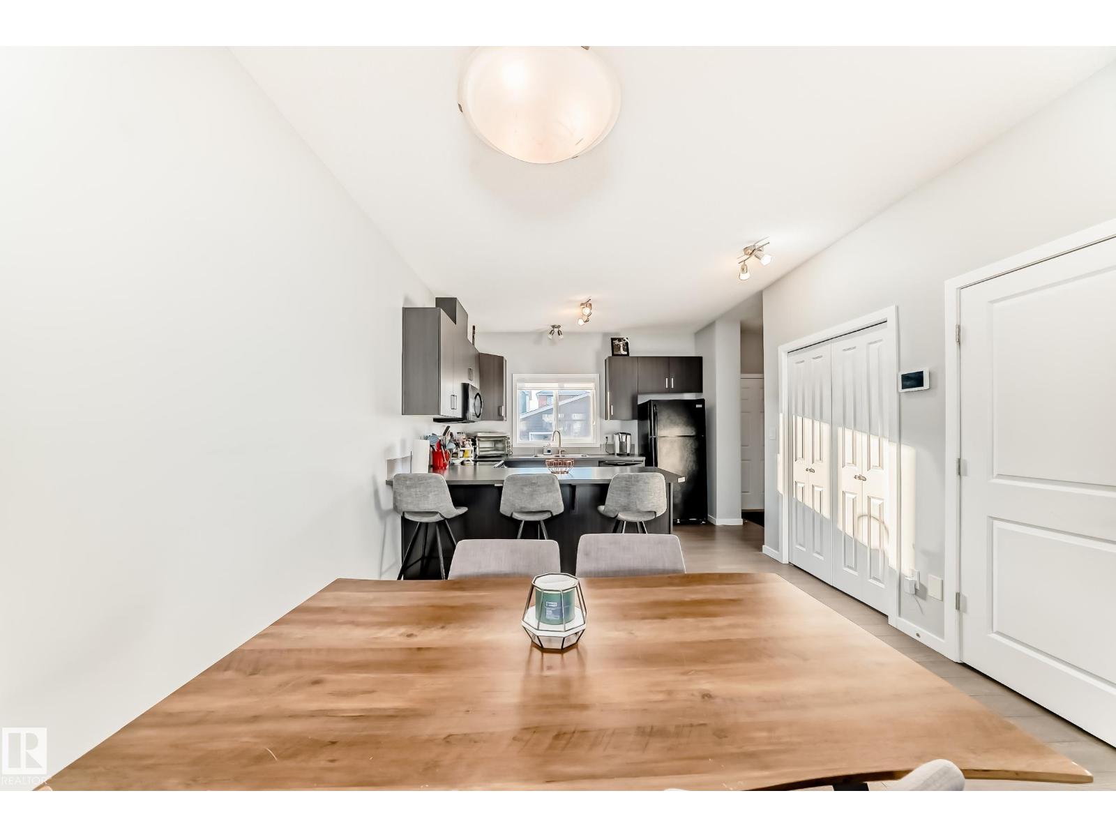 425 SIMPKINS LI, Leduc