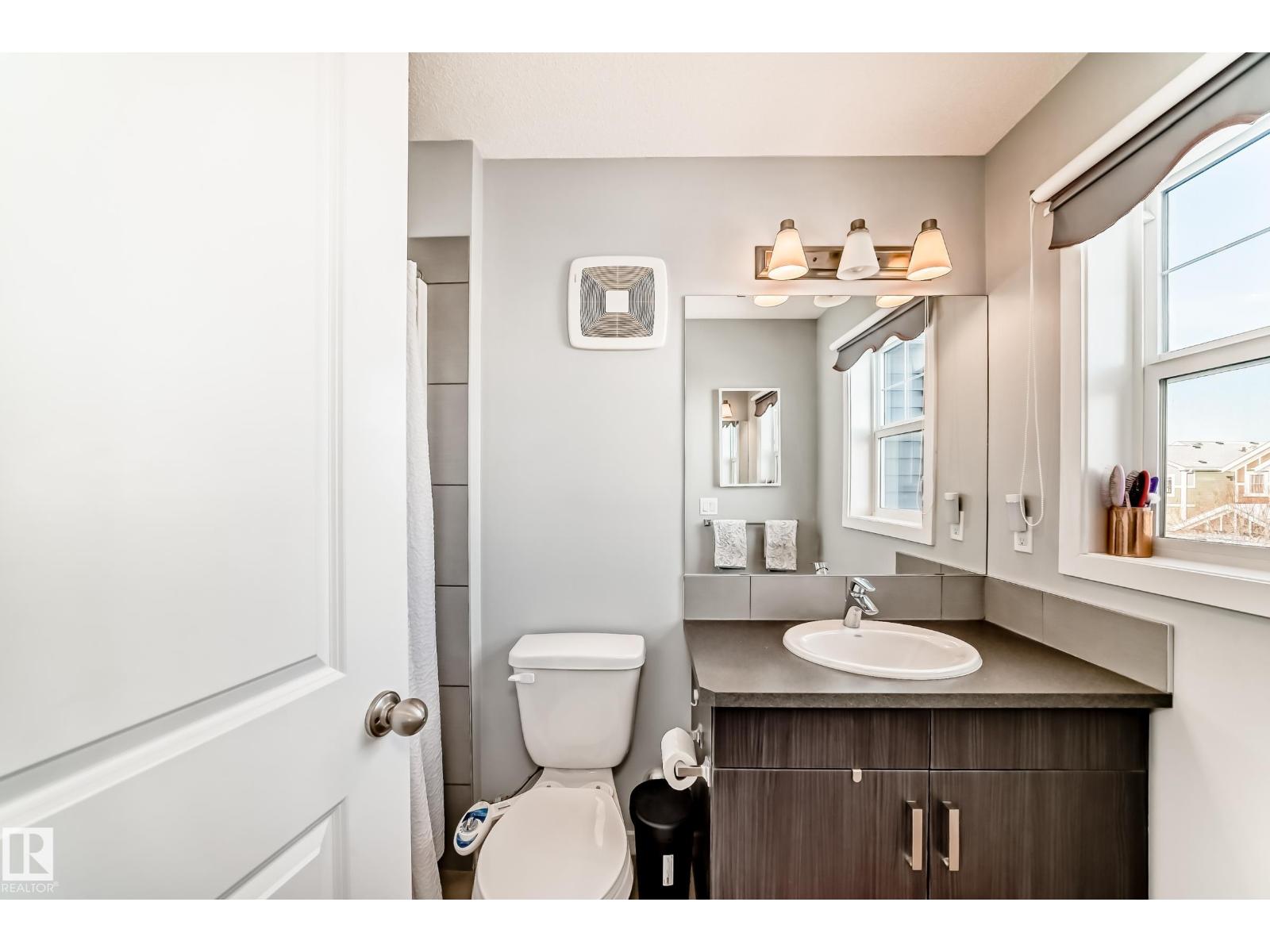 425 SIMPKINS LI, Leduc