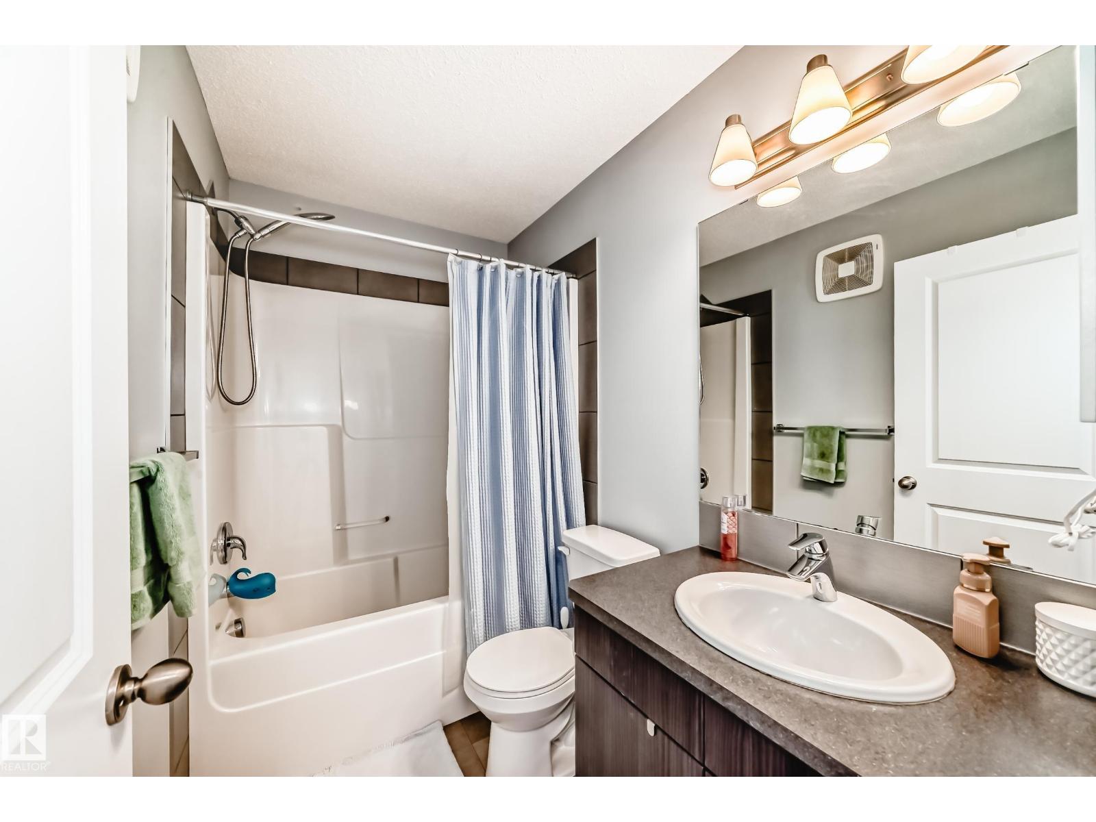 425 SIMPKINS LI, Leduc