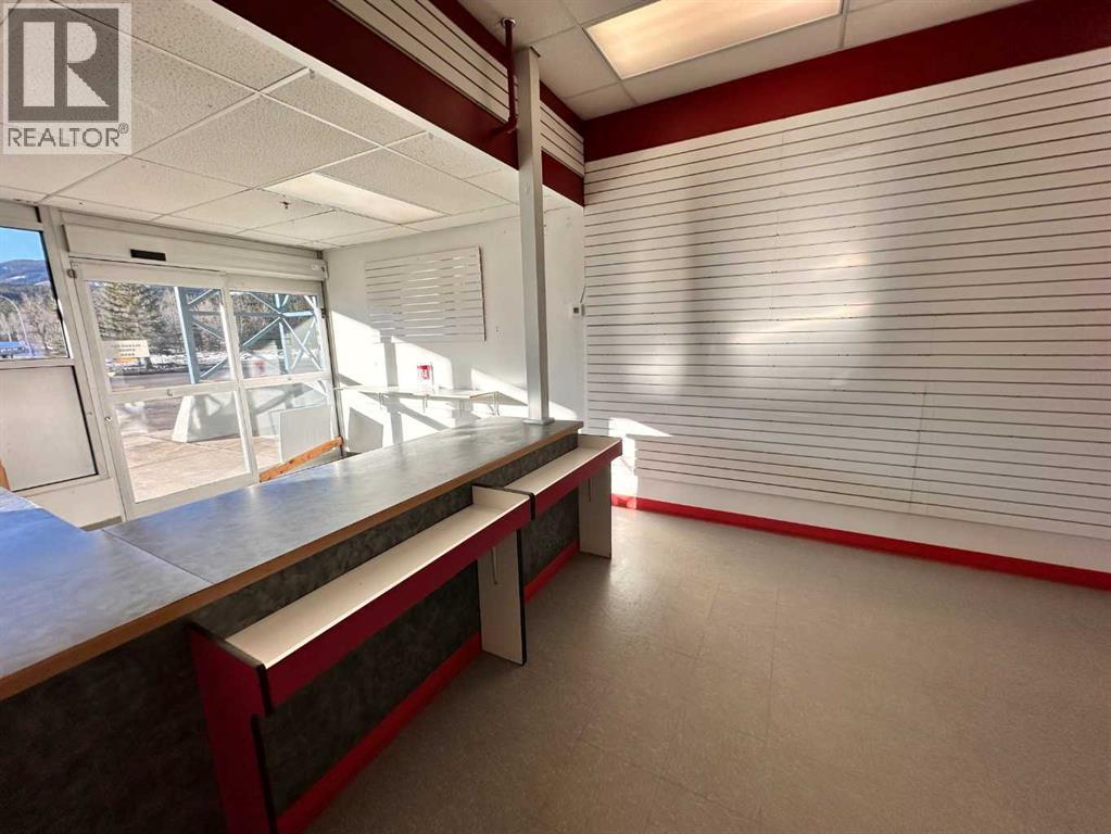 #16, 11001 20 Avenue - Photo 5 of 9, Blairmore, Alberta