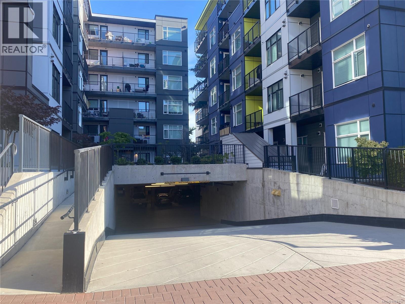 602 868 Orono Avenue, Langford