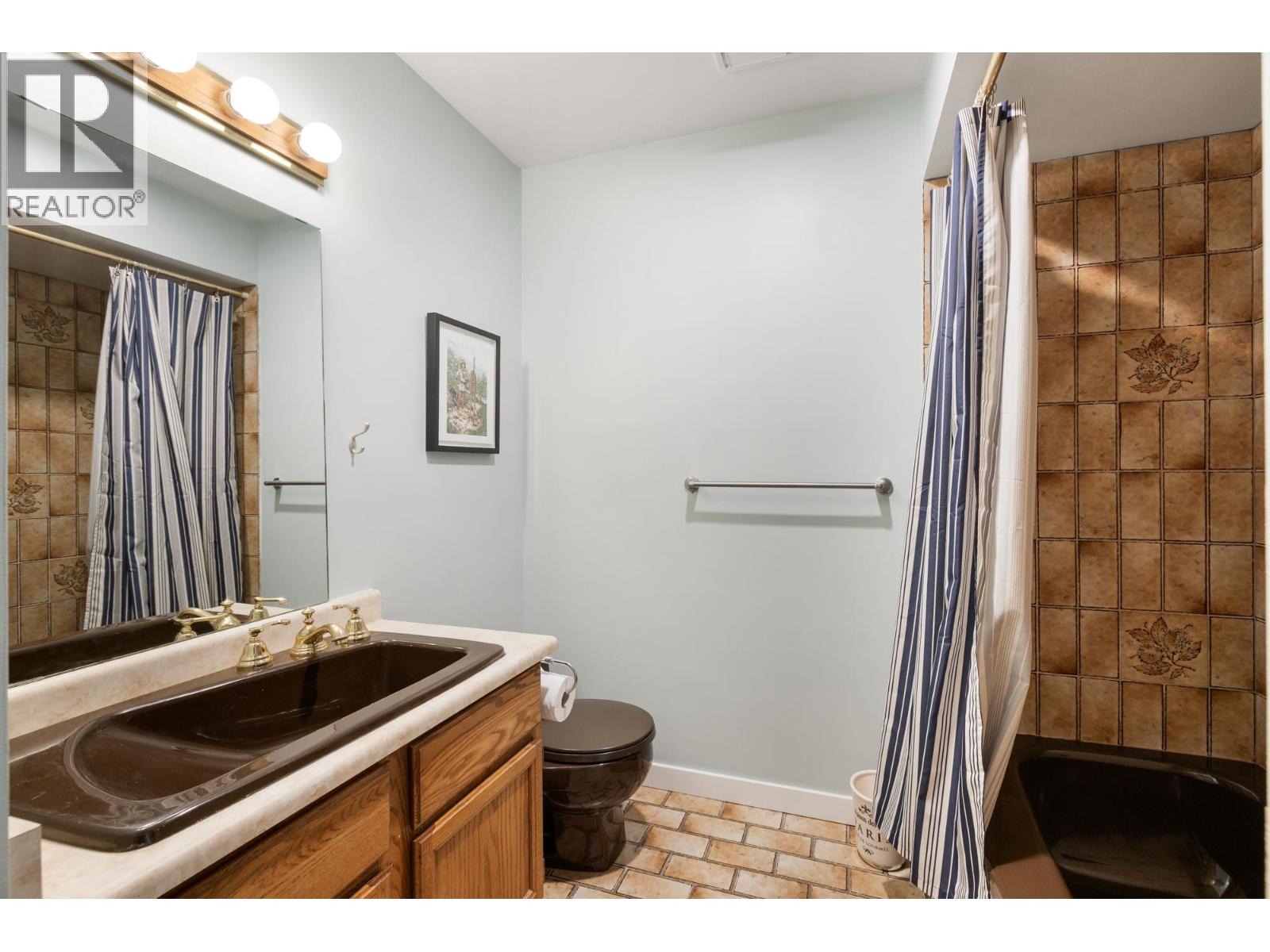 2346 WESTHILL DRIVE, West Vancouver