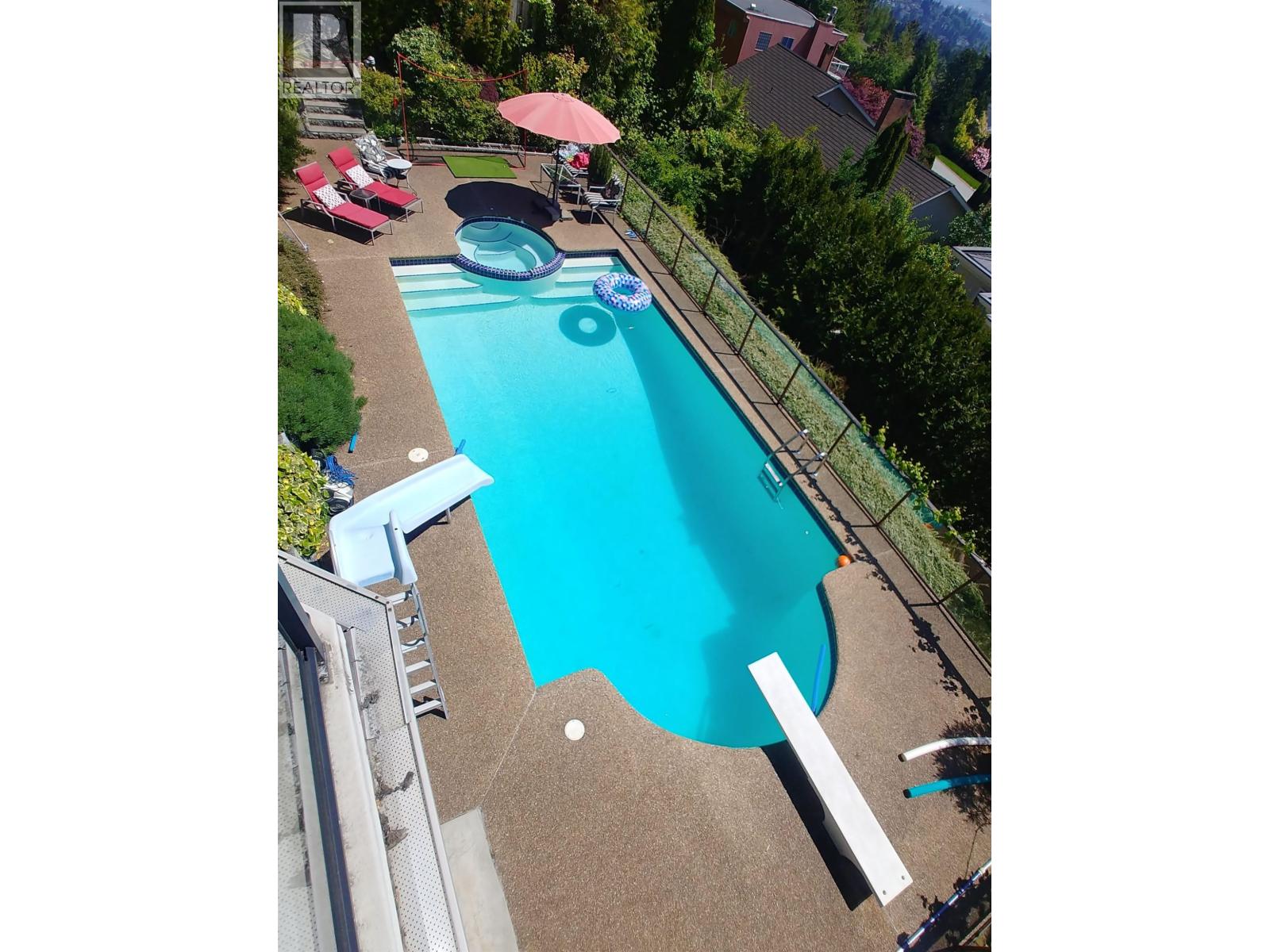 2346 WESTHILL DRIVE, West Vancouver