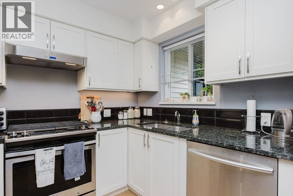 23 689 PARK ROAD, Gibsons