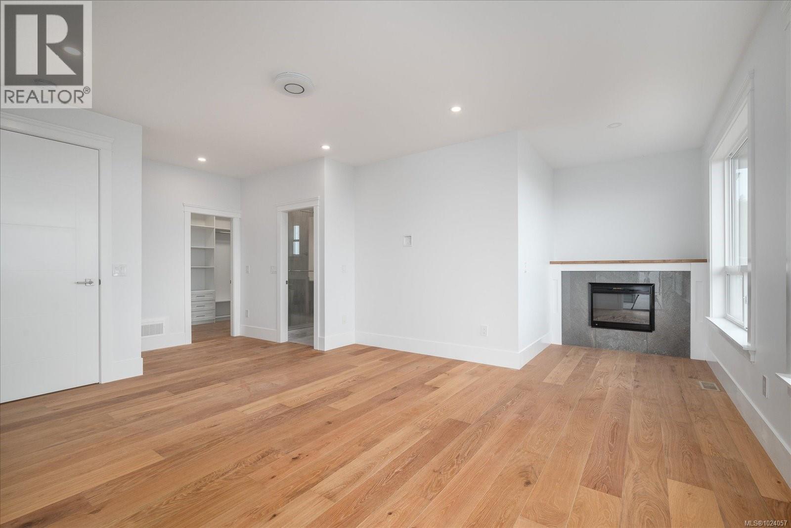 4684 AMBIENCE DR - 27