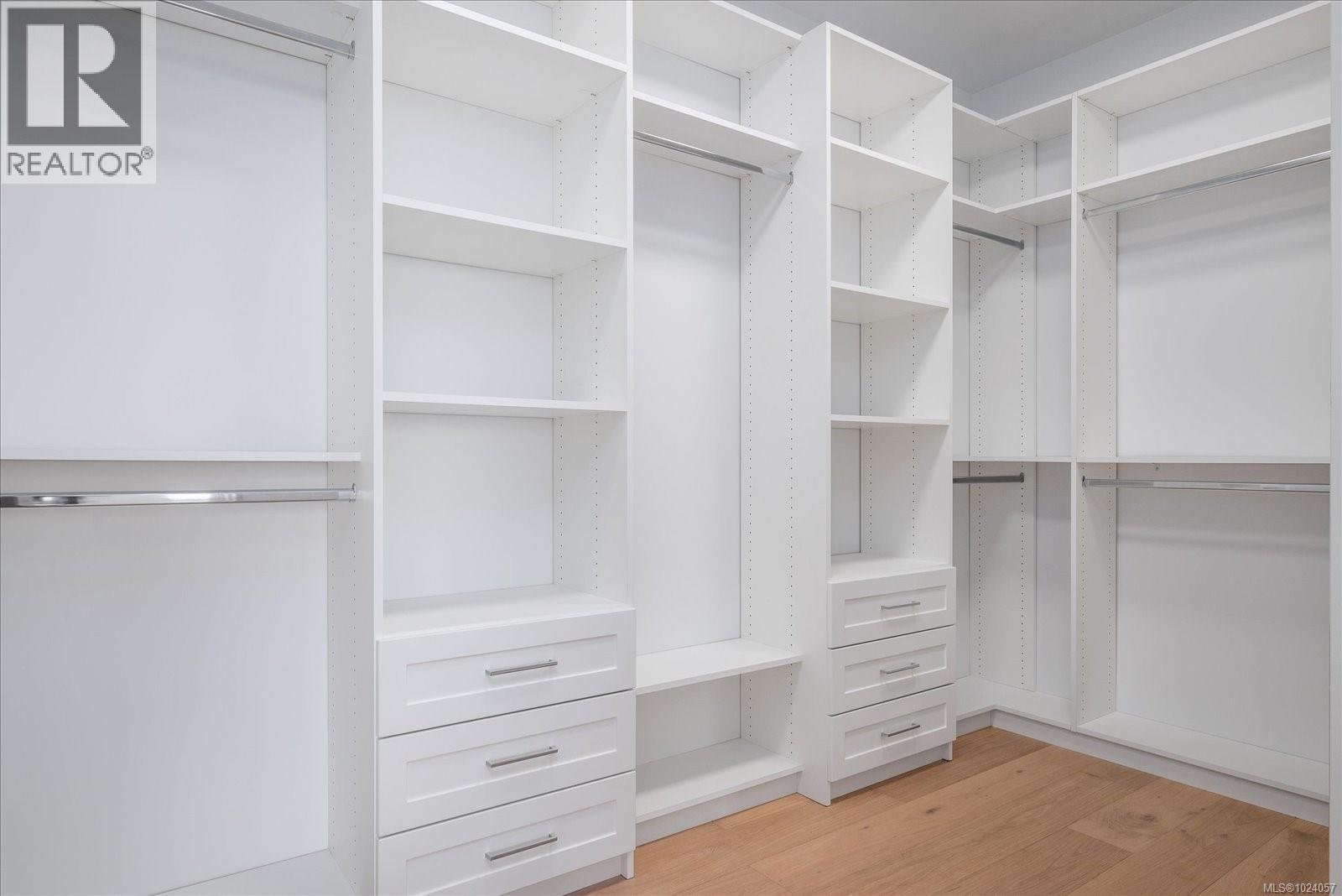 4684 AMBIENCE DR - 31