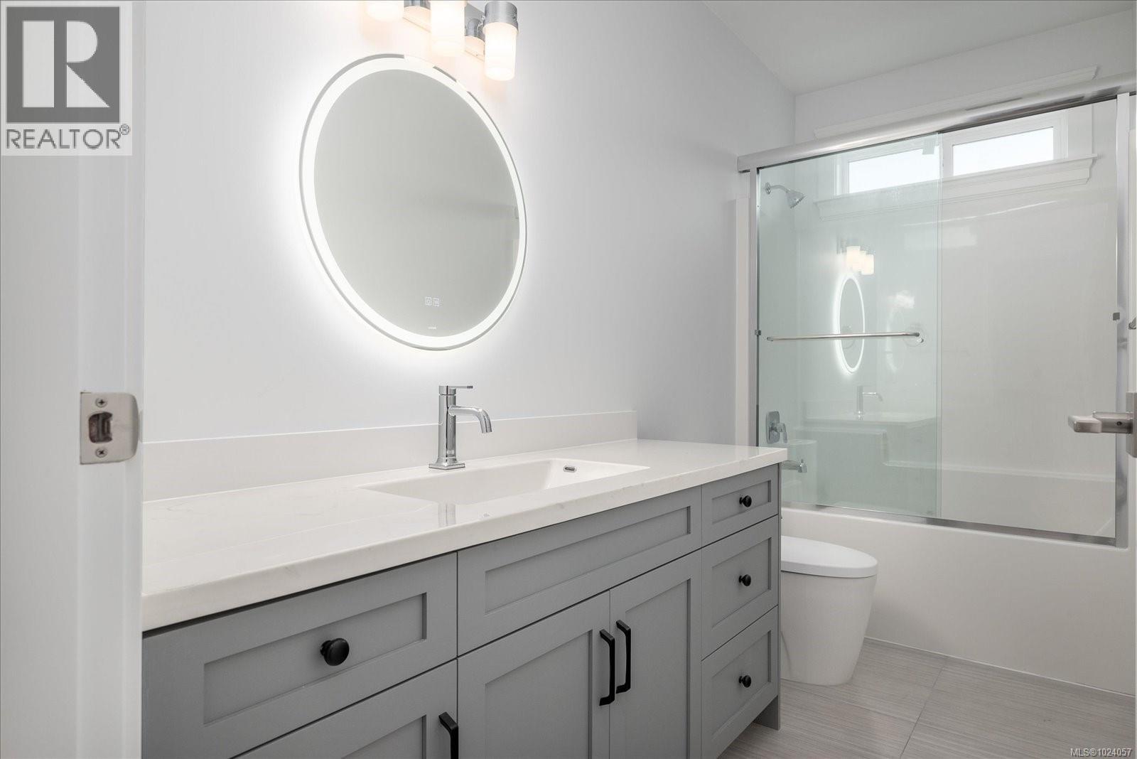 4684 AMBIENCE DR - 33