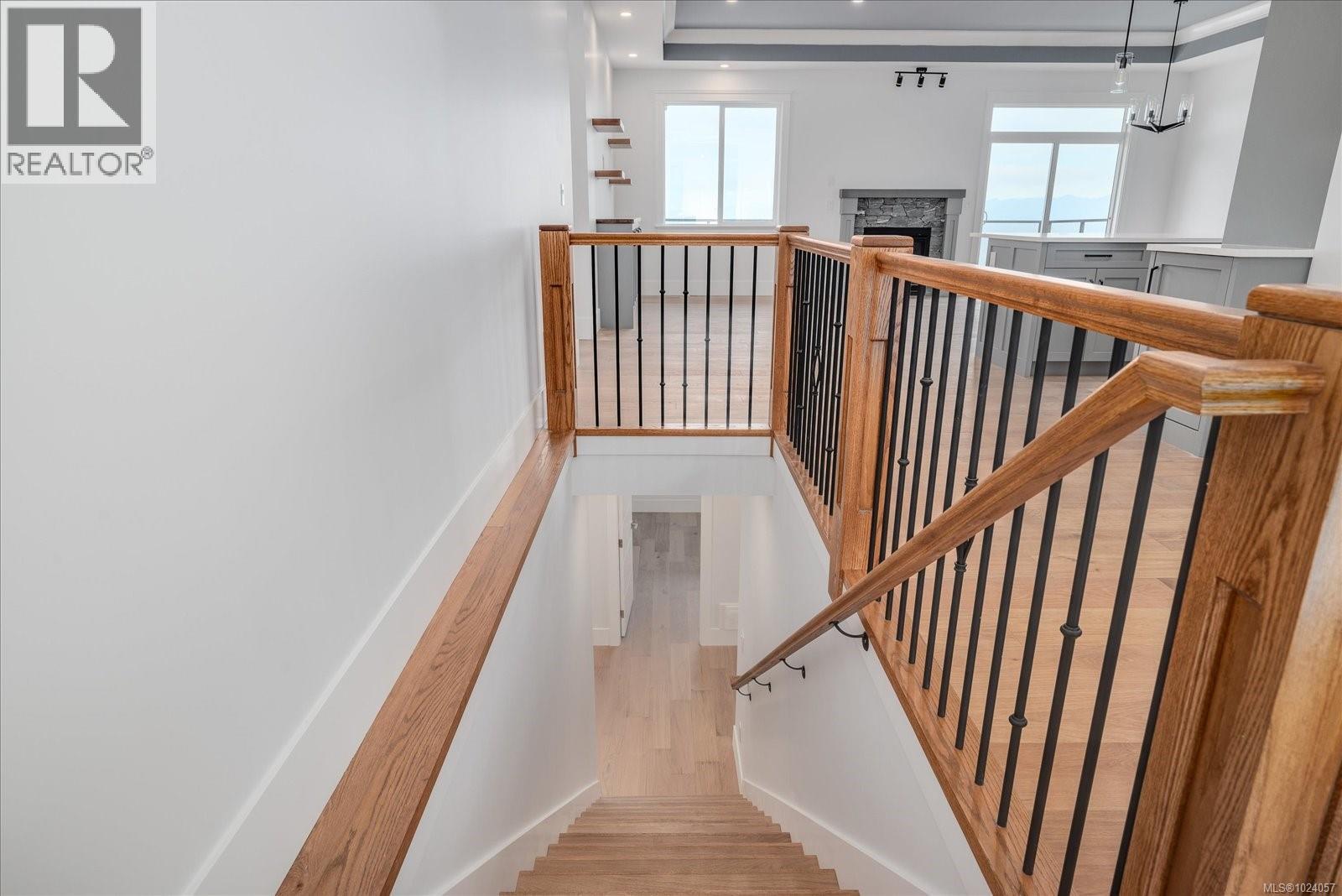 4684 AMBIENCE DR - 35