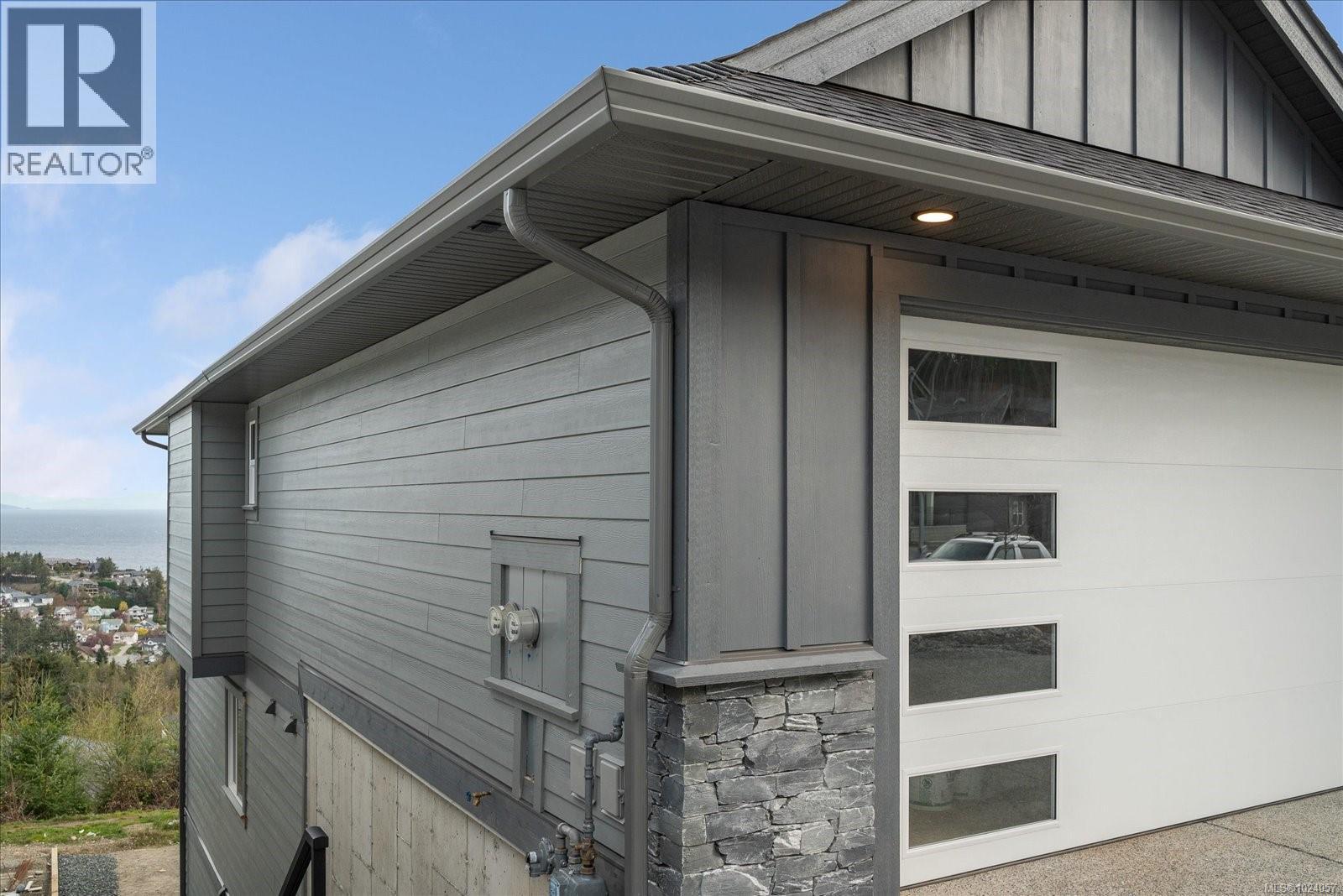 4684 AMBIENCE DR - 63