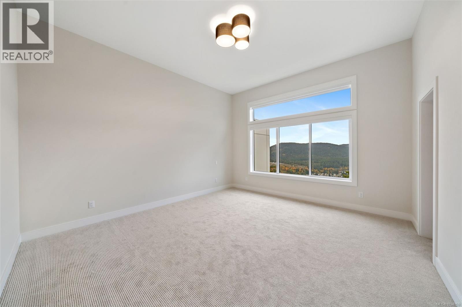  2510 Bronzite Place, Langford