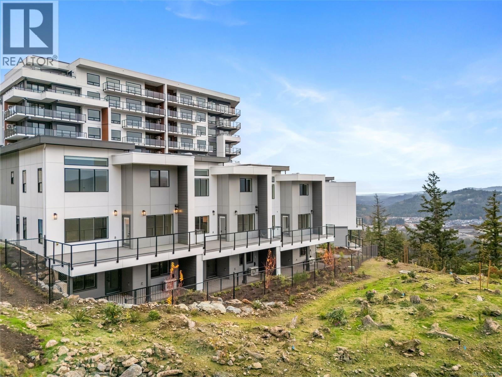  2510 Bronzite Place, Langford
