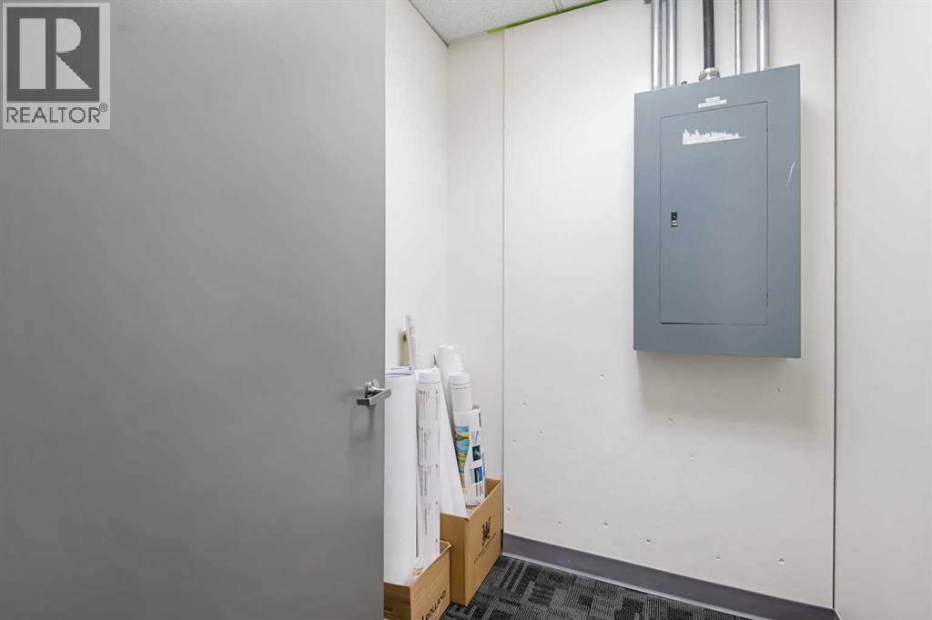 Office for Sale in    Avenue SW Downtown Commercial Core Calgary 