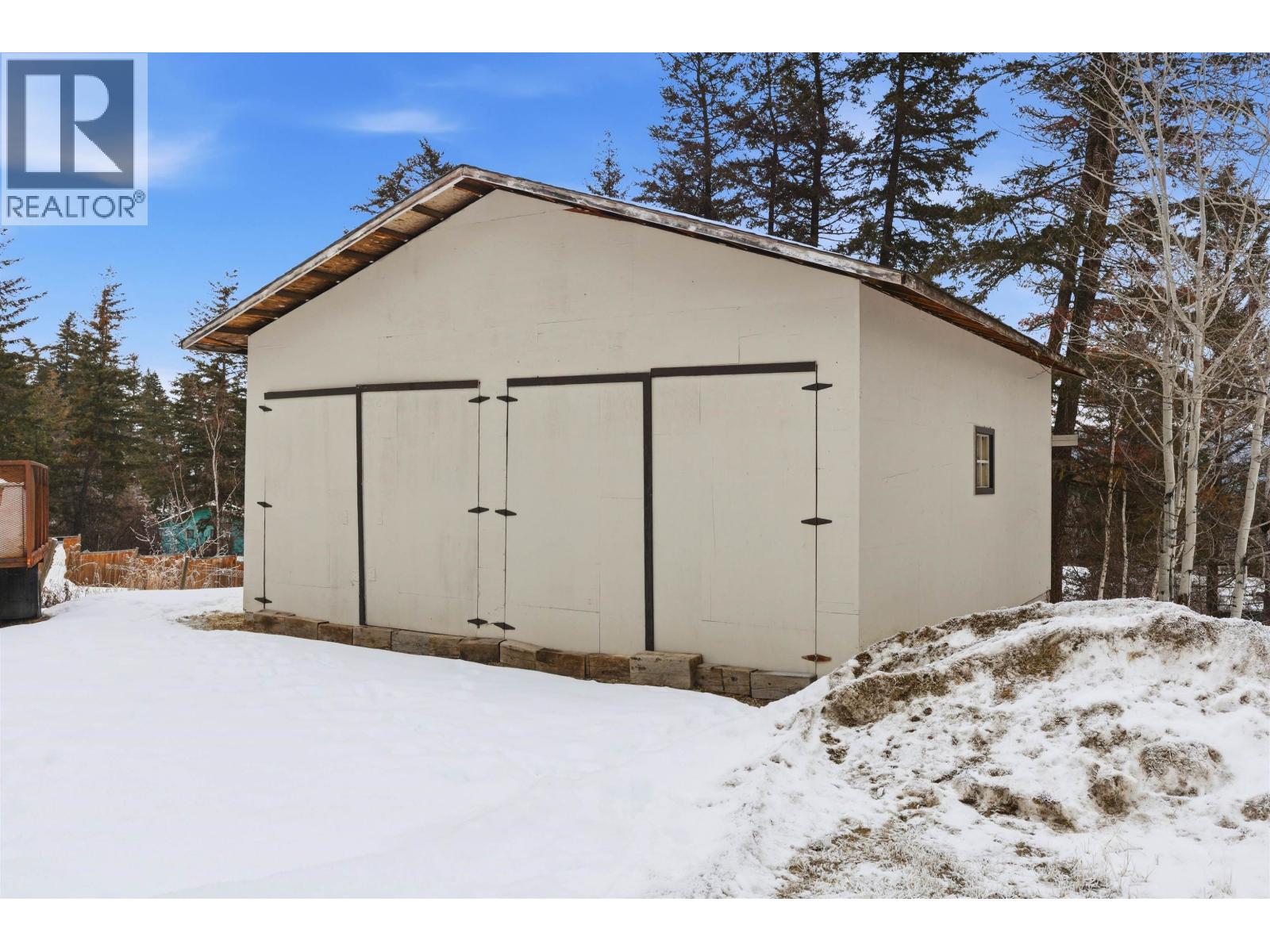 1012 CONRAD CRESCENT - 14