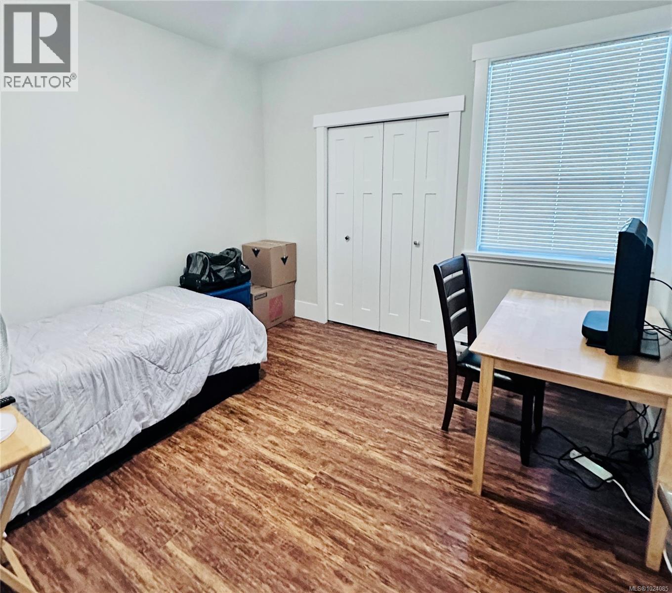 54 300 Grosskleg Way, Lake Cowichan